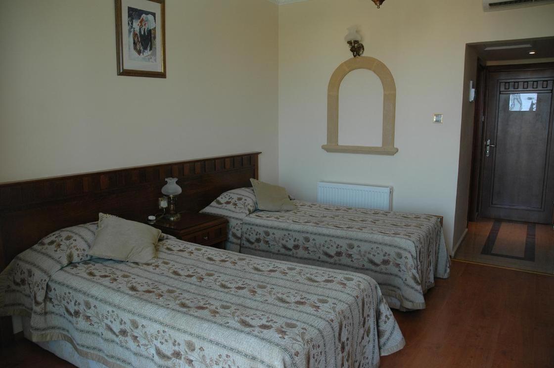 Altinkaya Holiday Resort Kyrenia  Exterior photo